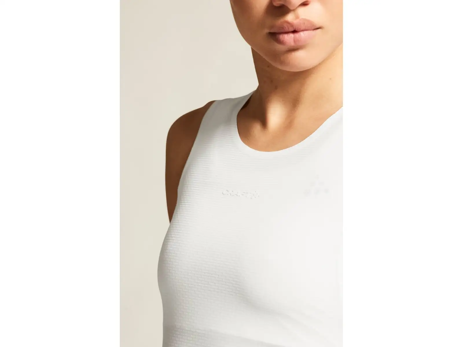 Craft Pro Dry Nanoweight women's sleeveless shirt white
