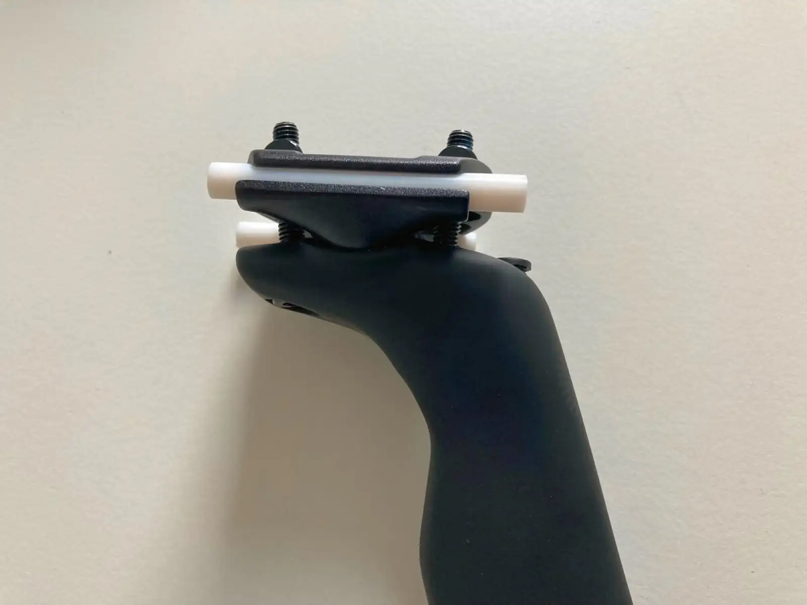 Cannondale carbon seatpost v4 330mm 20mm offset