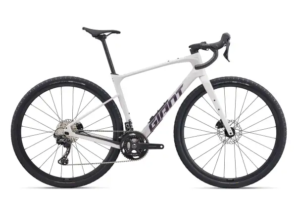 Giant Revolt Advanced 2 gravel gravel bike Lavender Blush