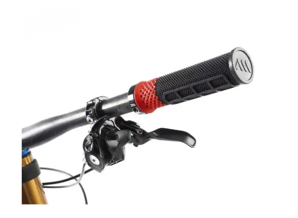 All Mountain Style Cero grips Black/Red