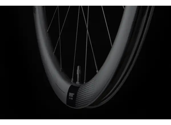 FFWD RYOT55 DT240 2:1 EXP road wheelset clincher MattBlack freehub Sram XDR