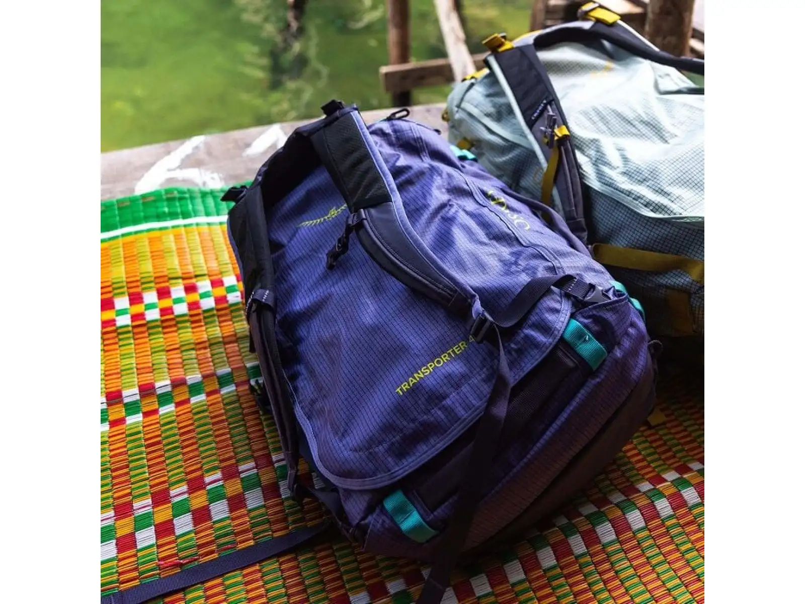 Osprey Transporter Duffel 40 travel bag Pine Leaf