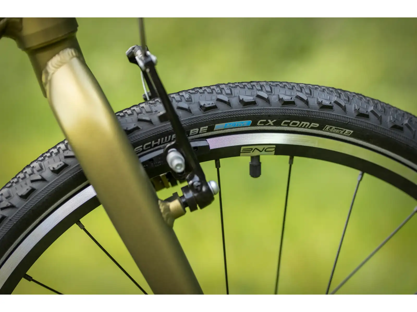 Superior F.L.Y. 24 VB Matte Olive Metallic/Hologram Chrome kids mountain bike