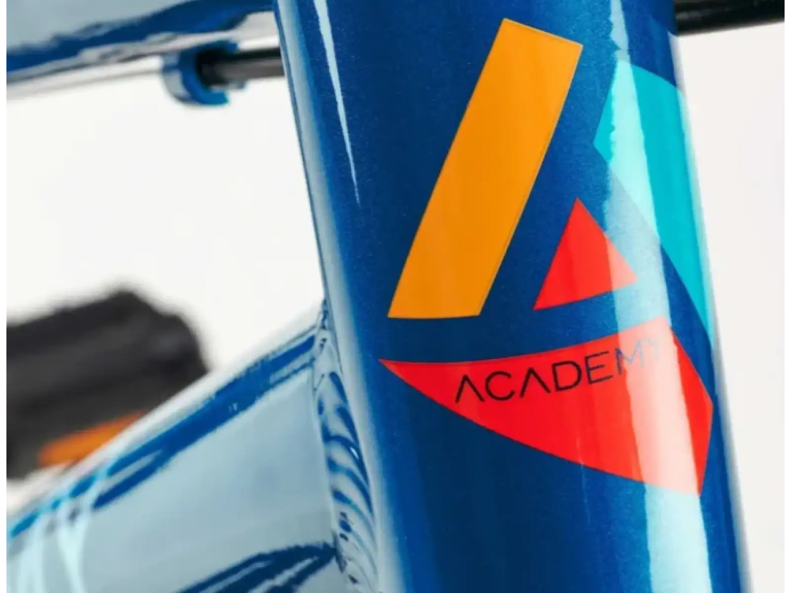 Academy Grade 4 children's bike 20" blue