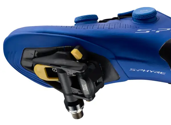 Shimano Dura-Ace PD-R9300 SPD-SLR road pedals with cleats CL-SL110