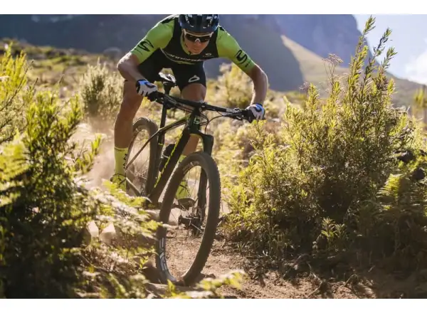 Cannodnale LEFTY OCHO ALLOY DEFAULT OPEN 29" 100 mm suspension fork