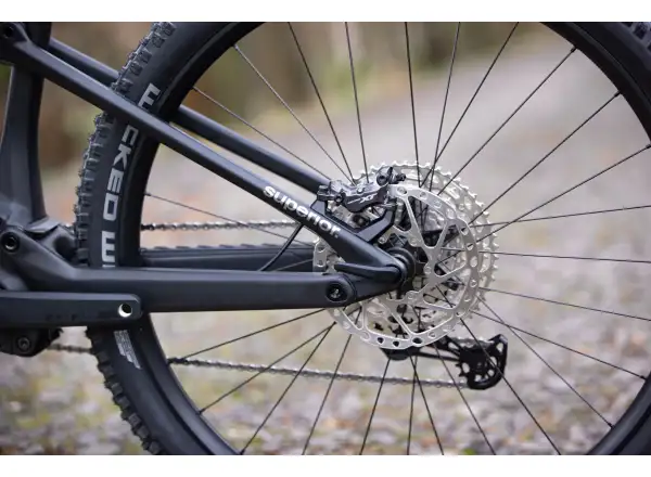 Superior iXF 9.7 full-suspension lightweight e-bike