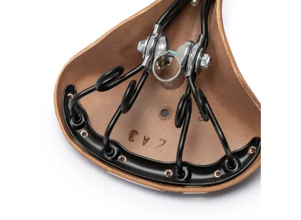 Brooks B72 leather saddle brown - Unpacked