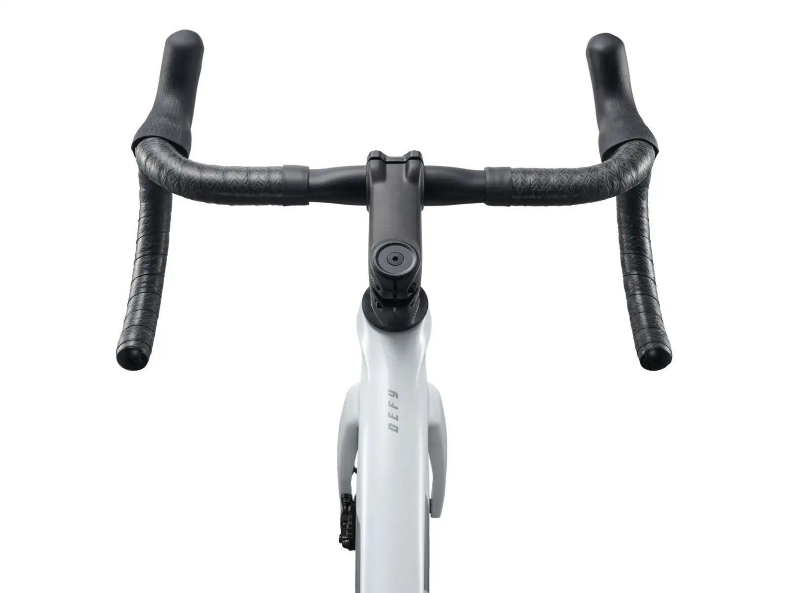 Giant Defy Advanced 2 road bike Pearl White