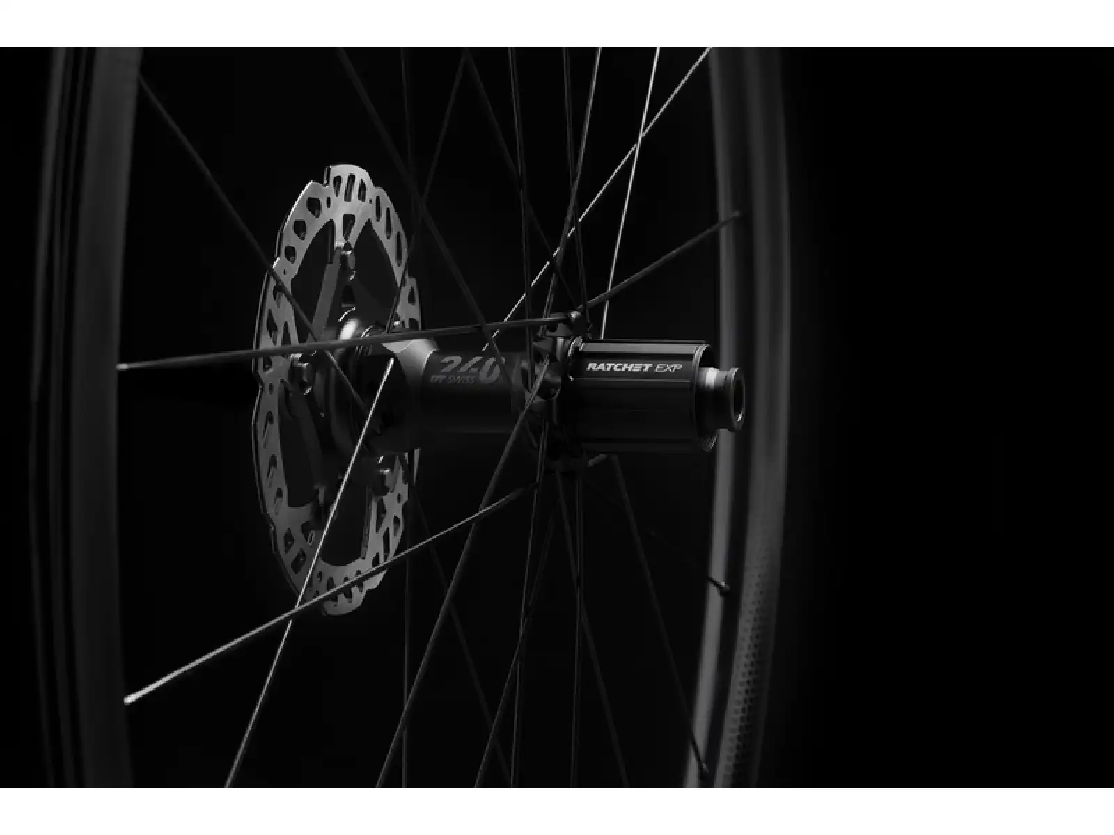 FFWD RYOT33 DT240 2:1 EXP road wheels clincher MattBlack freehub Sram XDR