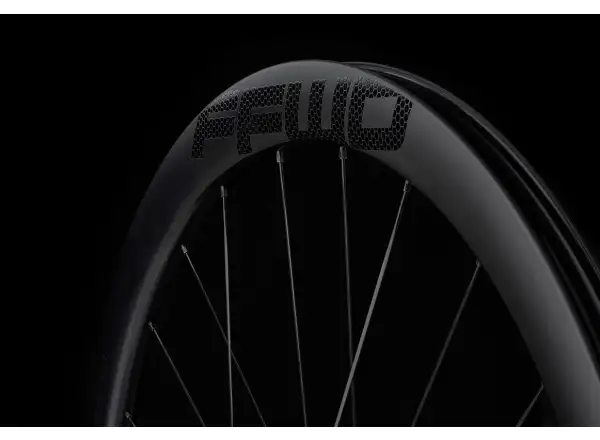 FFWD RYOT44 DT240 2:1 EXP road wheelset clincher MattBlack freehub Shimano HG11