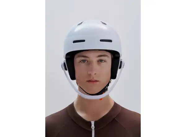 POC Artic SL MIPS ski helmet Hydrogen White