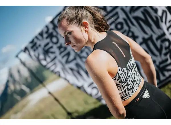 Dynafit Trail Crop Top women's sleeveless shirt Black Out