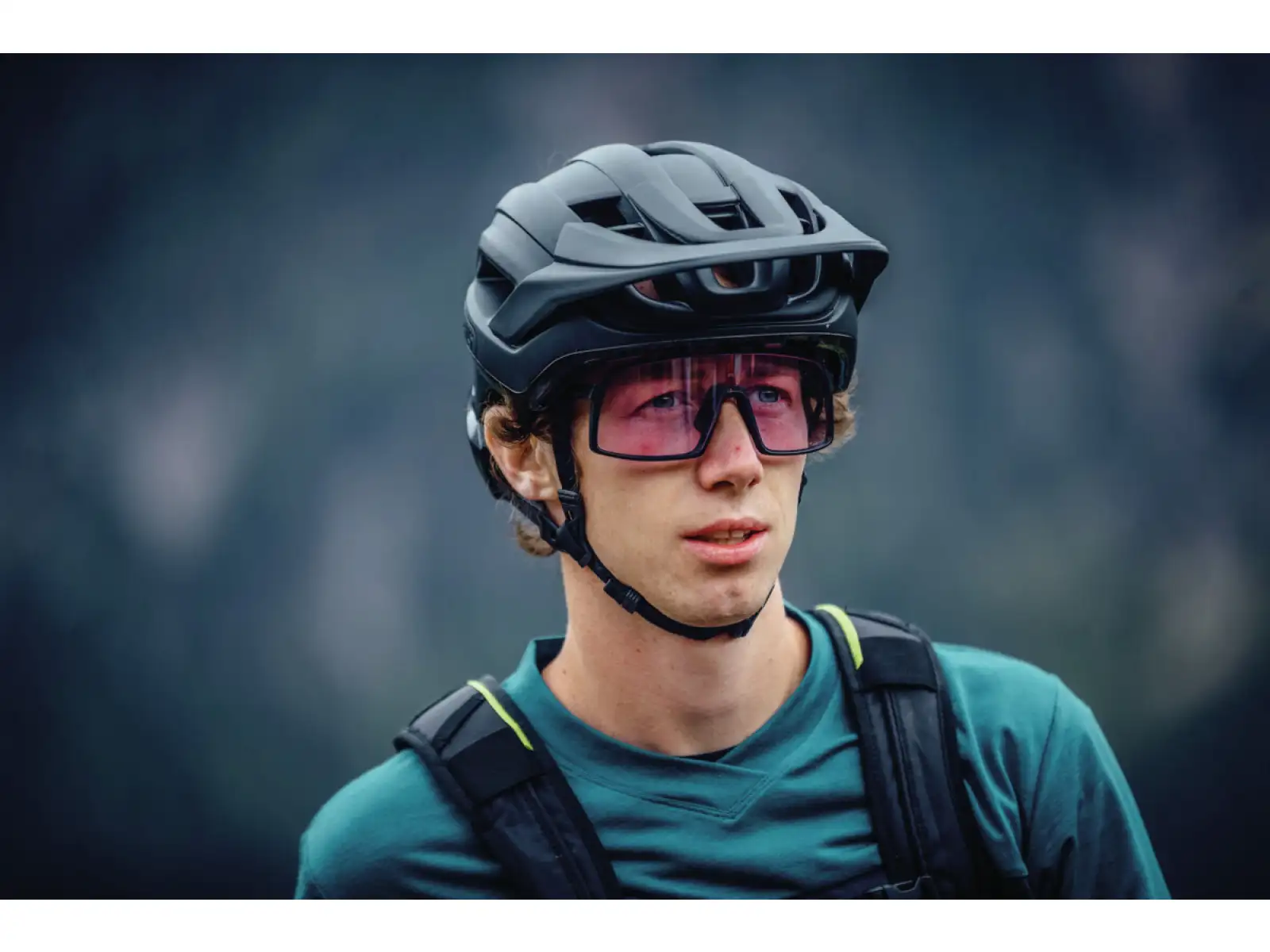 Abus Cliffhanger MTB Helmet Midnight Blue