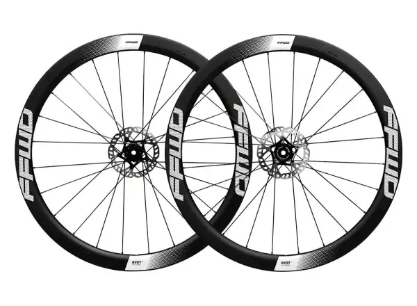 FFWD RYOT55 DT240 2:1 EXP road wheels clincher White hub Shimano HG11