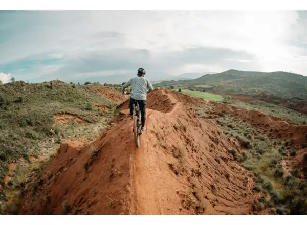 Cannondale Moterra Carbon 2 full-suspension e-bike Jade