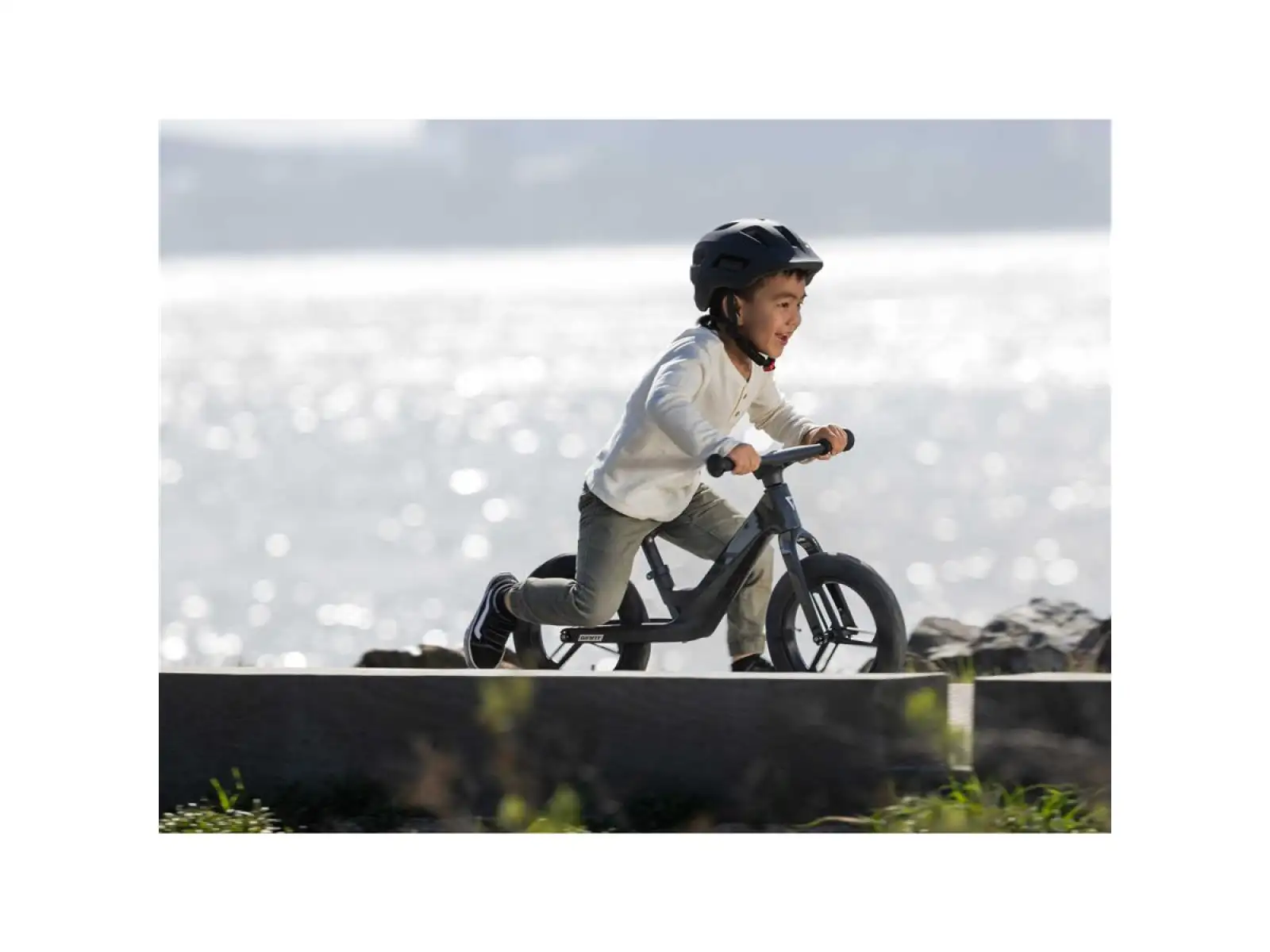 Giant PRE RCARBON PUSH BIKE children's balance bike