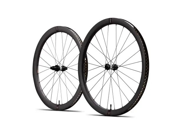 Reserve 40/44 GR 700c DT 350 CL carbon gravel wheelset XDR freehub