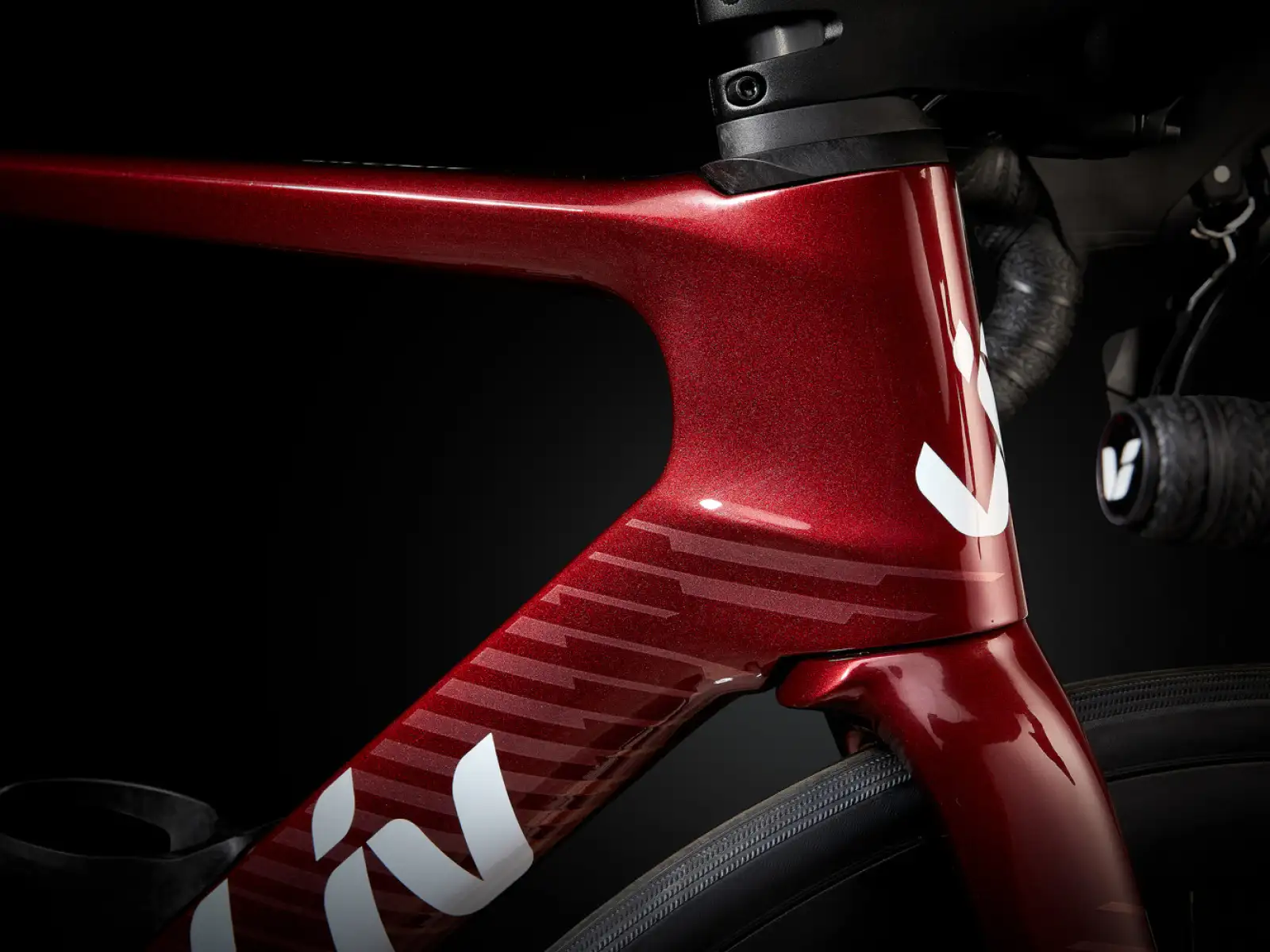 Liv EnviLiv Advanced 2 women's road bike Sangria