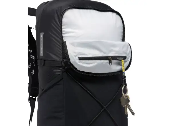 Haglöfs L.I.M Mountain Trail backpack 25 l True Black
