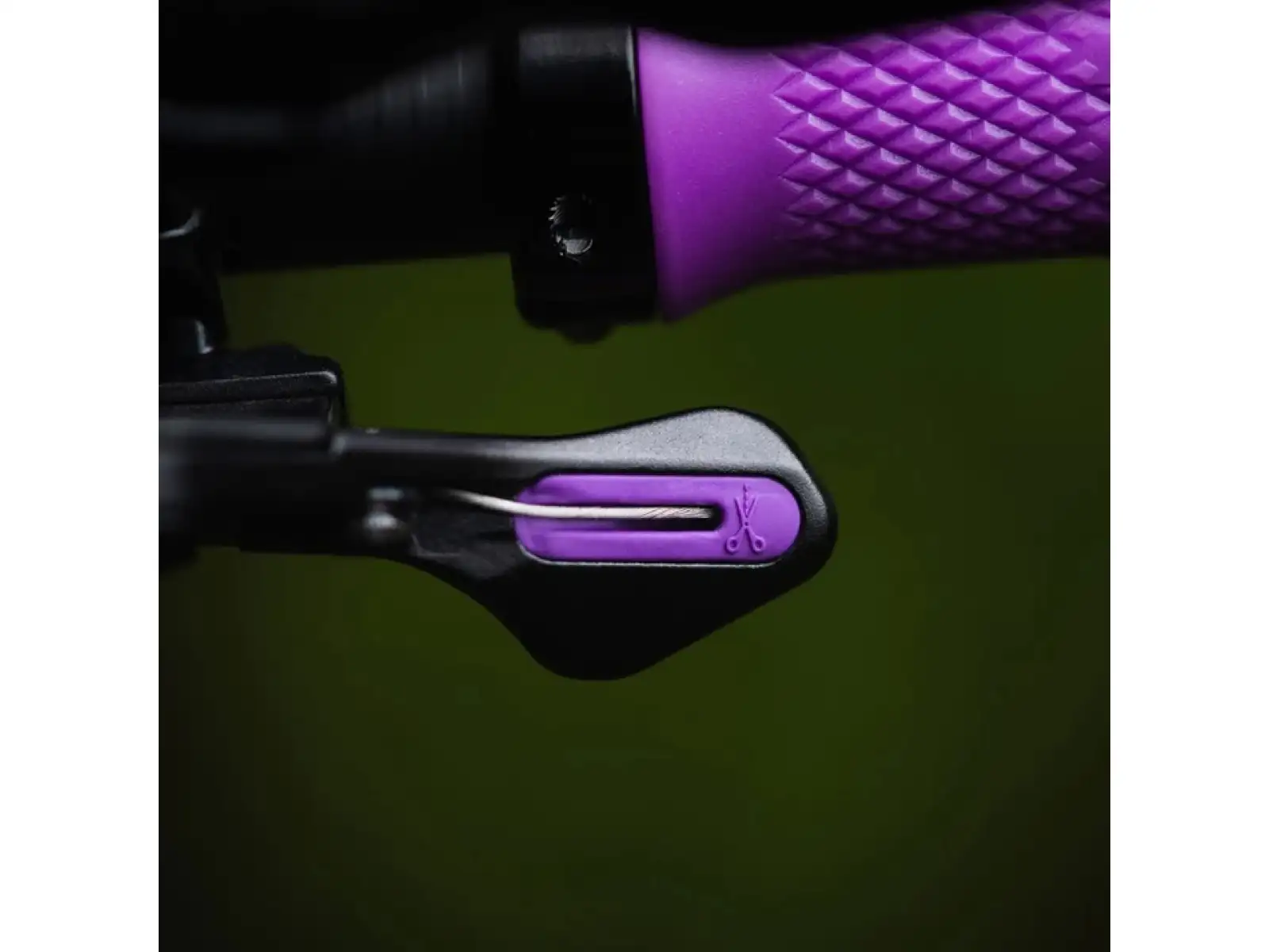 OneUp Components dropper post lever V3