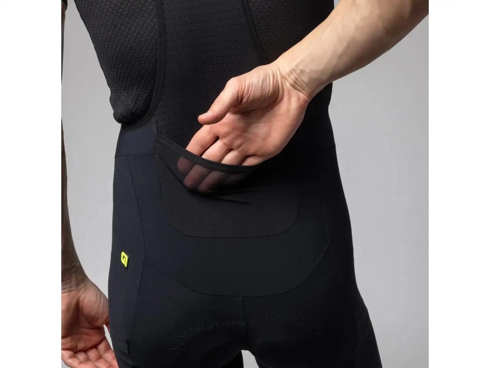Alé Off Road Gravel-Pro men's shorts with padding and bib Black