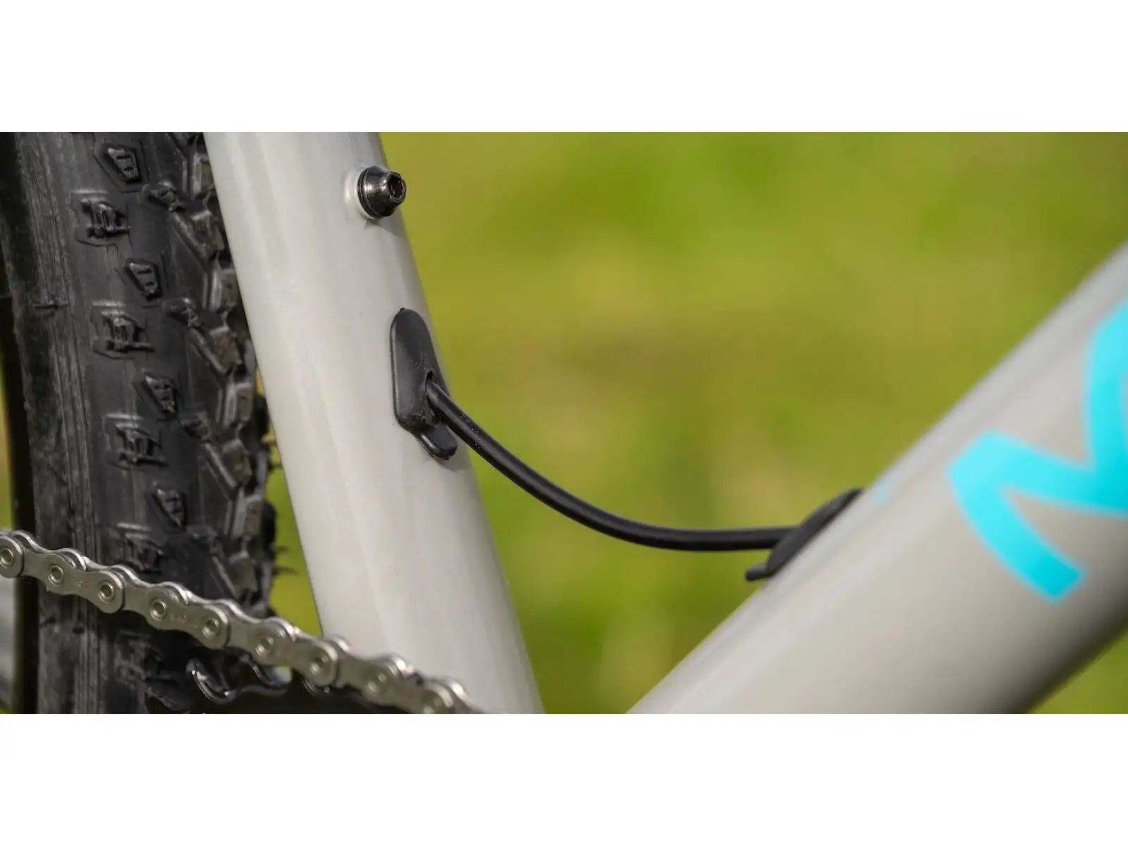 Marin Gestalt XR gravel bike Gloss Black/Gray/Blue