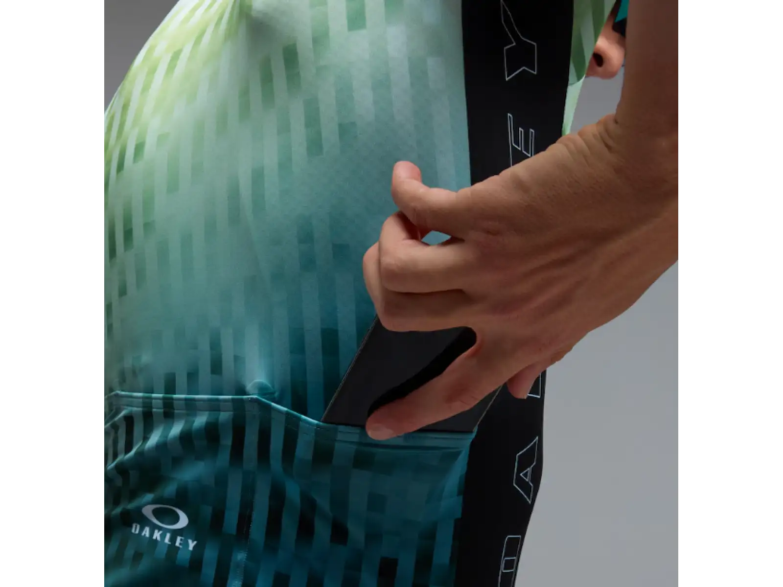Oakley Icon Training men's jersey short sleeve Green Glitch Print