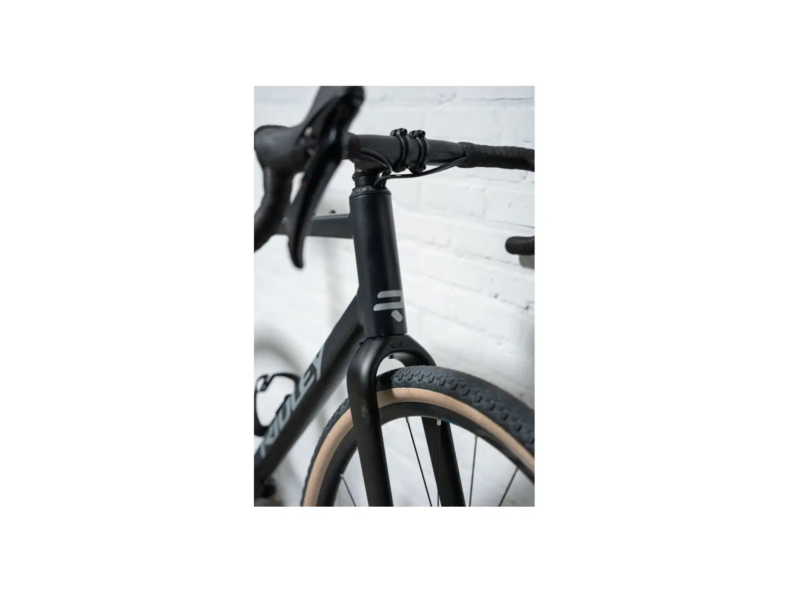 Ridley Kanzo Adventure Alu GRX400 gravel bike Black