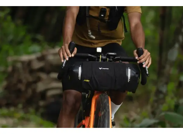 Apidura Expedition front cargo mesh pocket for a bag