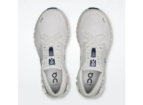 On Cloud X 4 women's running shoes Lavender/Acai
