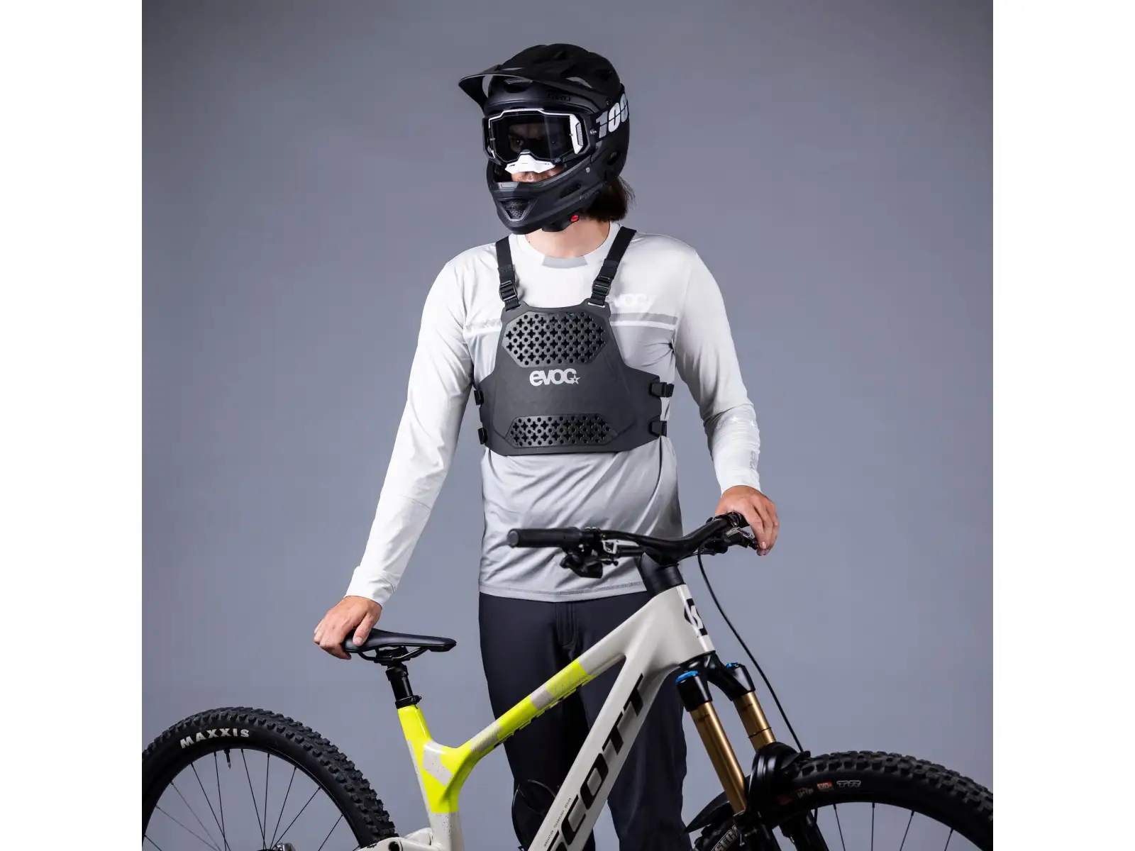Evoc Torso Protector chest protector Black