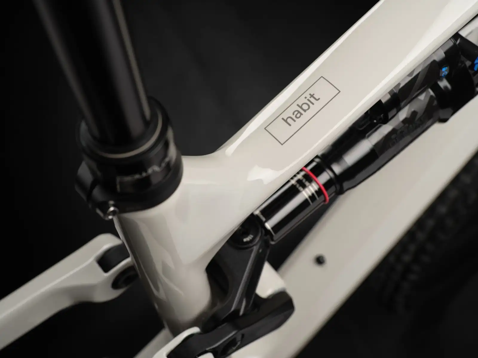 Cannondale Habit Carbon LT 1 mountain bike Chalk