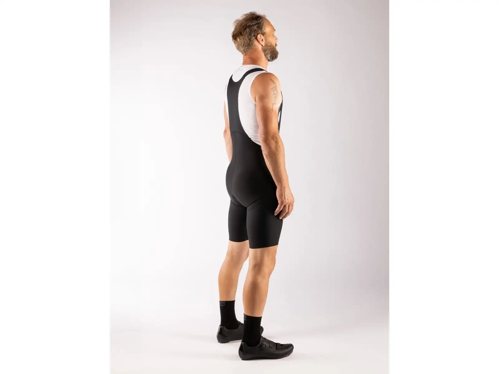 Force Action shorts with braces and padding black