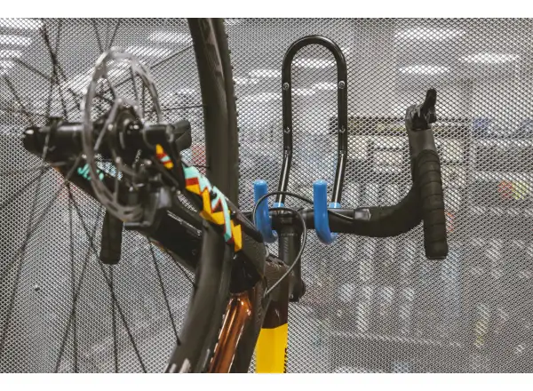 Force bike holder on wall for handlebars Fe černá