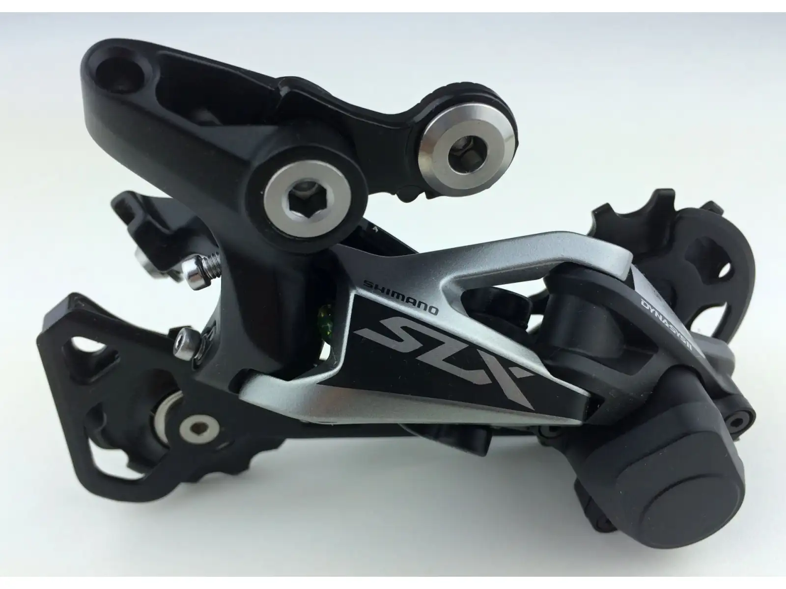 Shimano SLX RD-M7000 GS Shadow+ Rear Derailleur 1/2x11