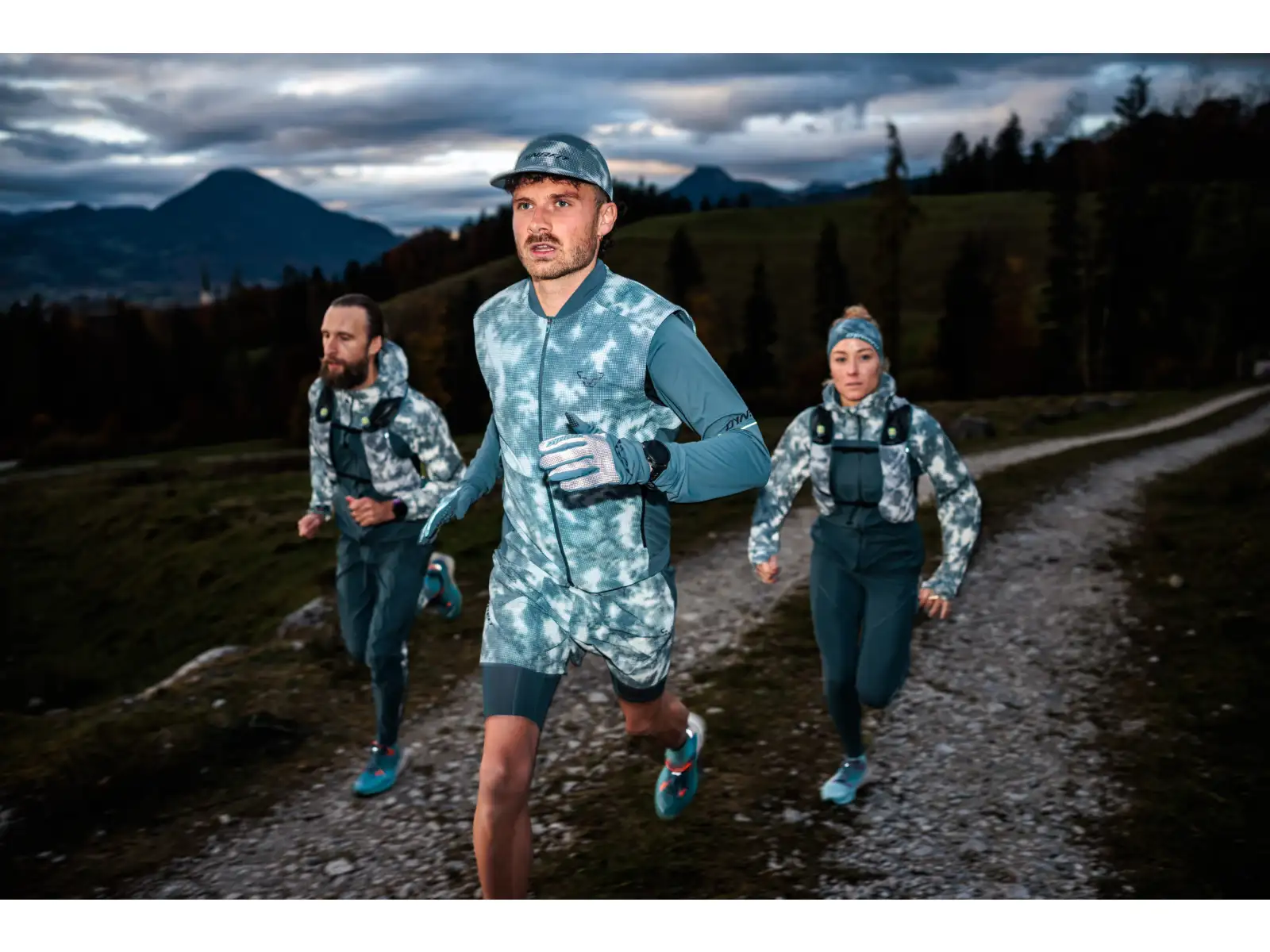 Dynafit Trail Reflective Insulation men's running vest Cinder