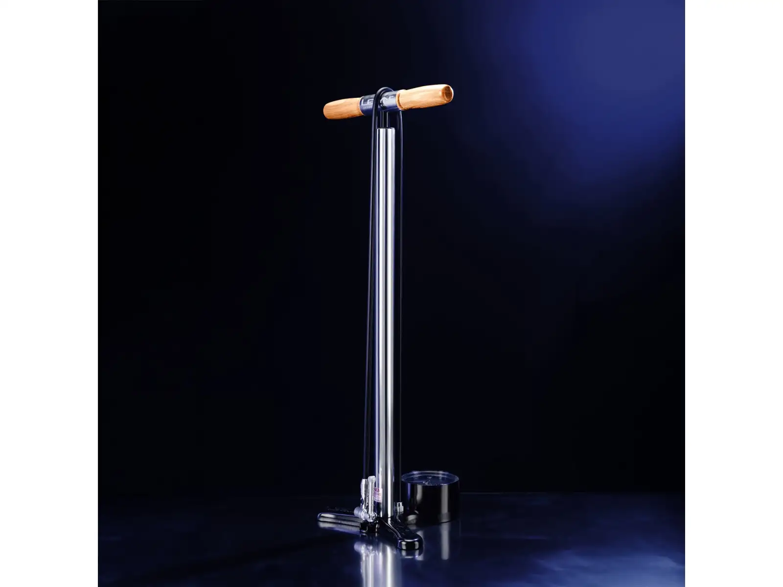Lezyne Alloy Floor Drive 3.5 workshop pump with Presta Pro headpiece