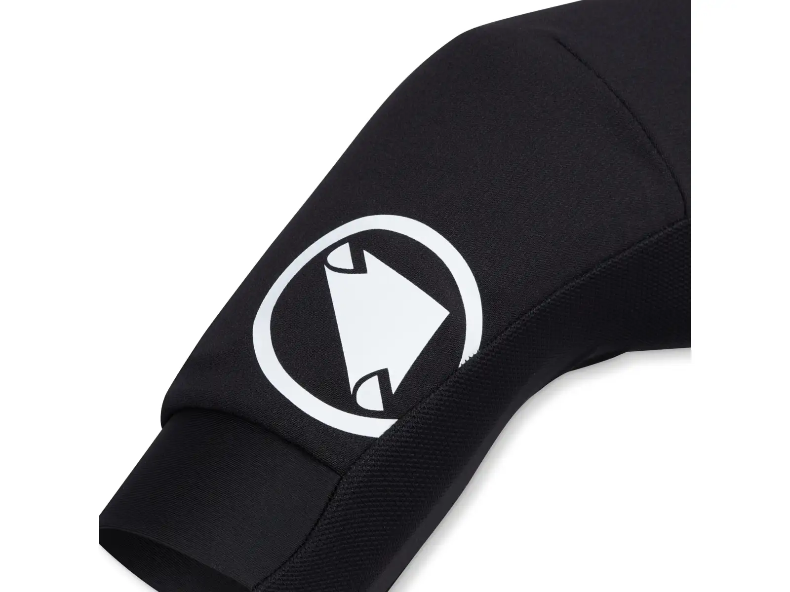 Endura Strack Lite elbow protector černá