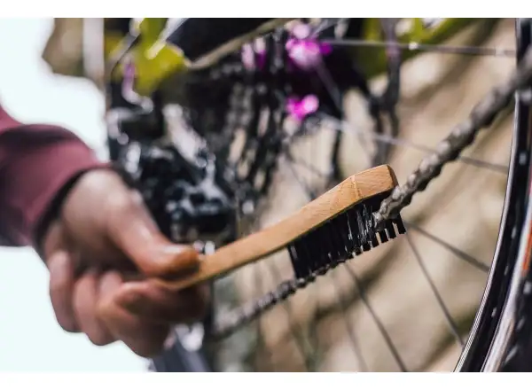 Peatys Drivetrain Brush brush