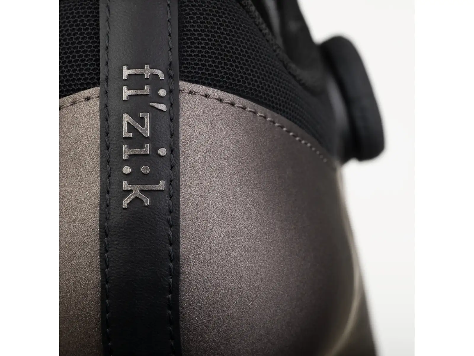 Fizik Vento Omna road men's cycling shoes Metal/Black