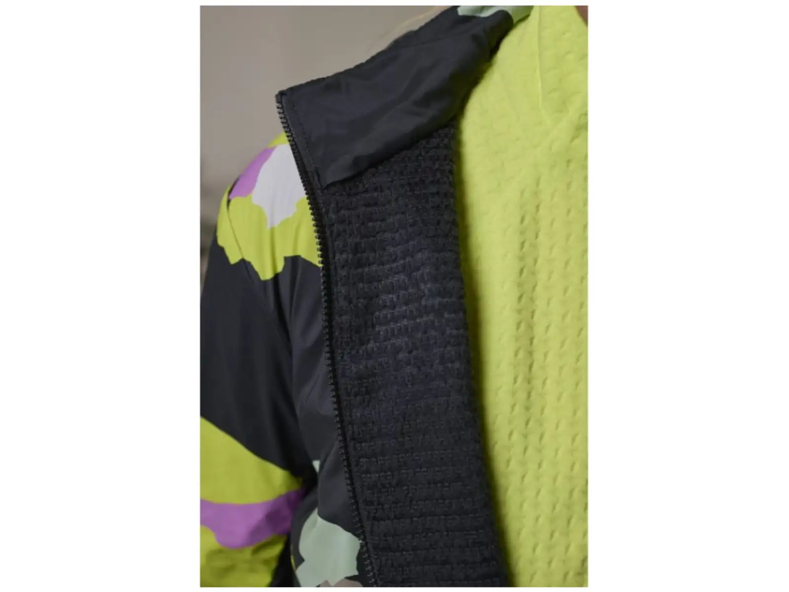 Maloja FjelletM. Printed women's jacket Deep Black Fieldflower