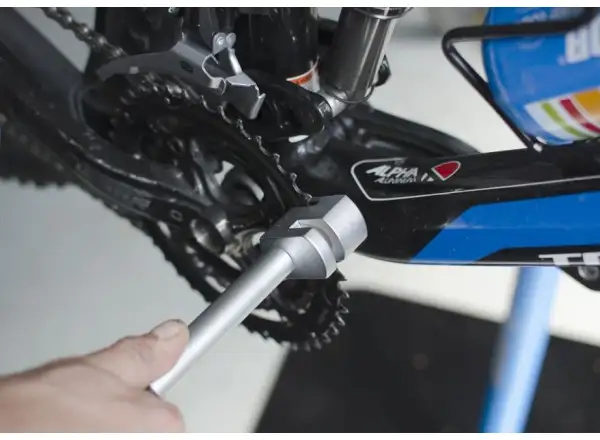 Unior chainring straightening tool