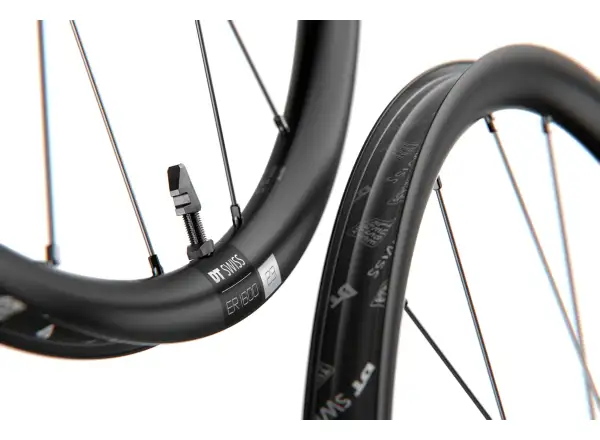 DT Swiss ER 1600 Spline 700C Center Lock laced wheels - Unpacked