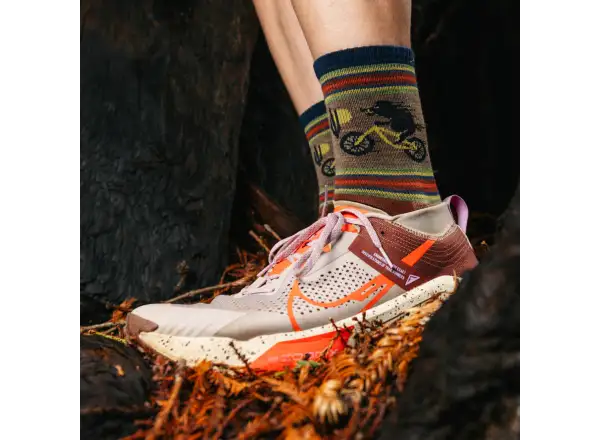 Darn Tough Willoughby Micro Crew Lightweight Cushion men's socks Chestnut