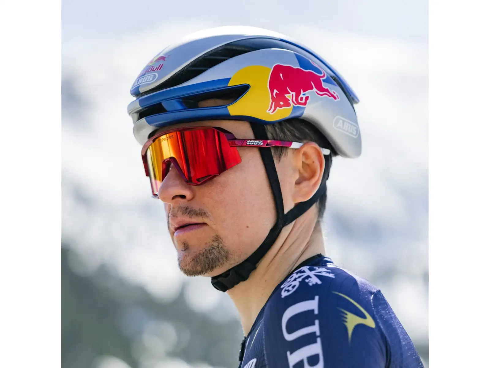 100% Slendale Pidcock Le cycling glasses Gloss Red Holographic HiPER Red Mirror Lens