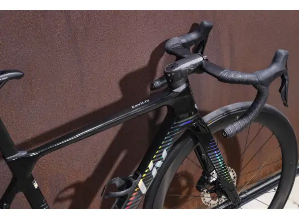 Liv EnviLiv Advanced Pro women's road bike Carbon