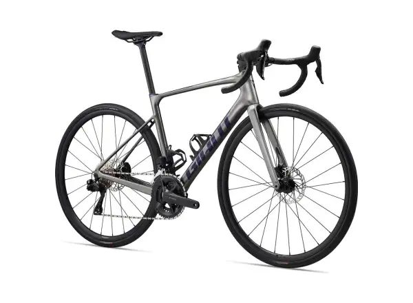 Giant Defy Advanced 1 road bike Charcoal / Milky Way