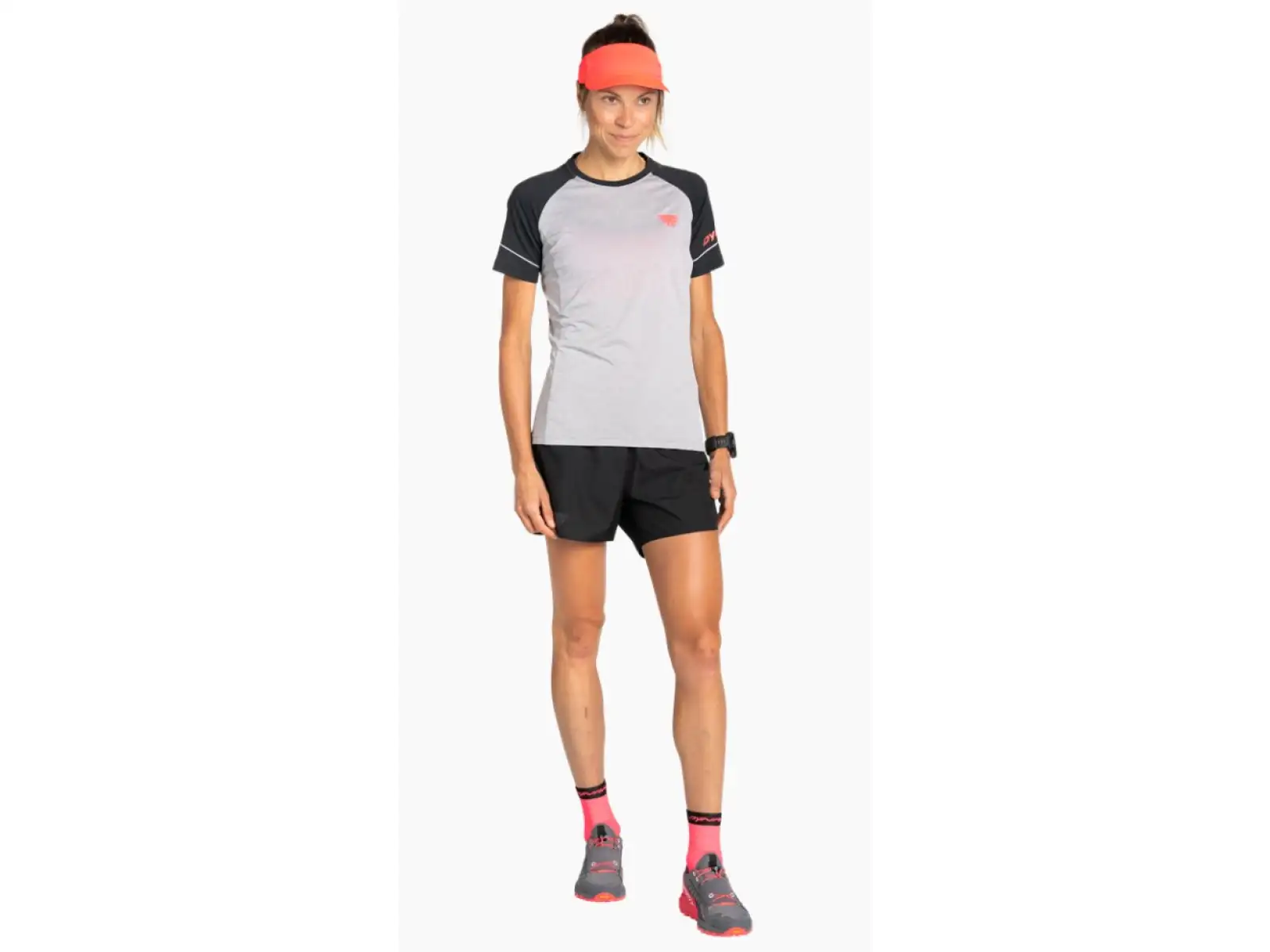 Dynafit Alpine 2 W Shorts women's running shorts black out