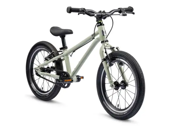 Early Rider Belter 16 Sage Green kids bike 2025